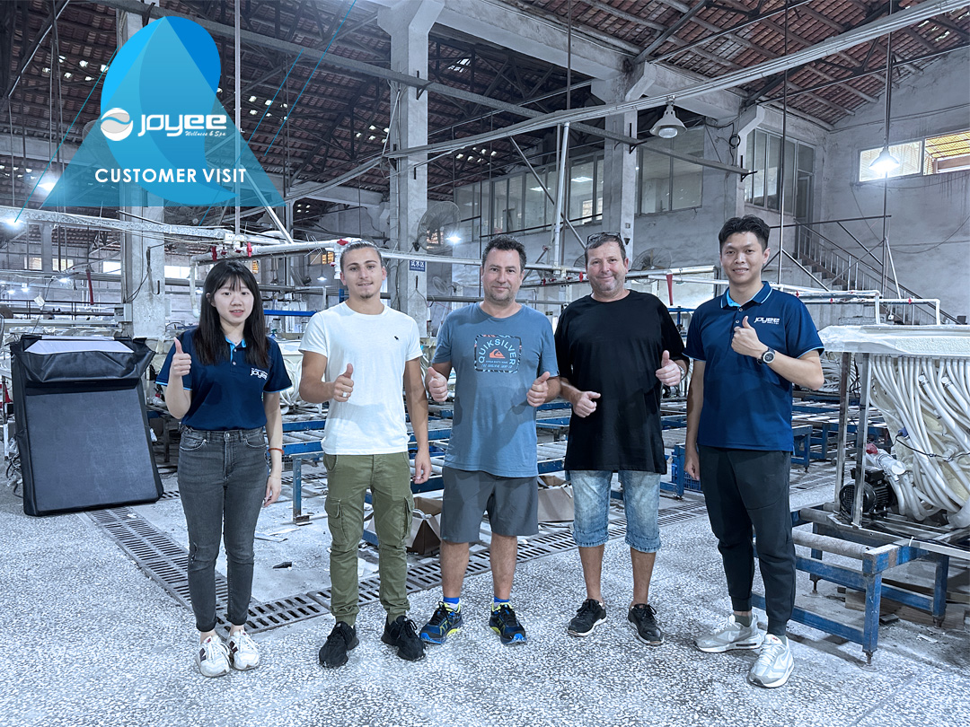 Customers come to our factory to see the production of spa