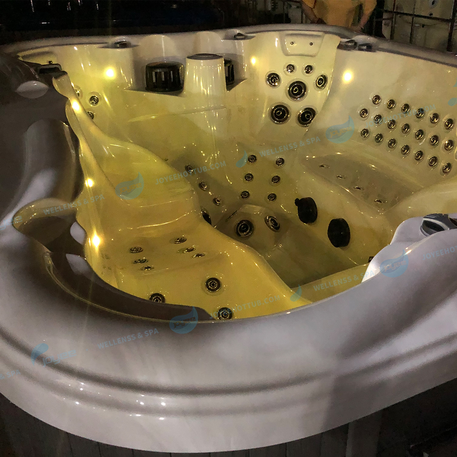 Bordeaux2 Bordeau us acrylic