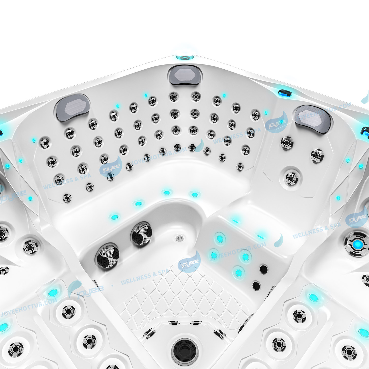 spa tub with pillow