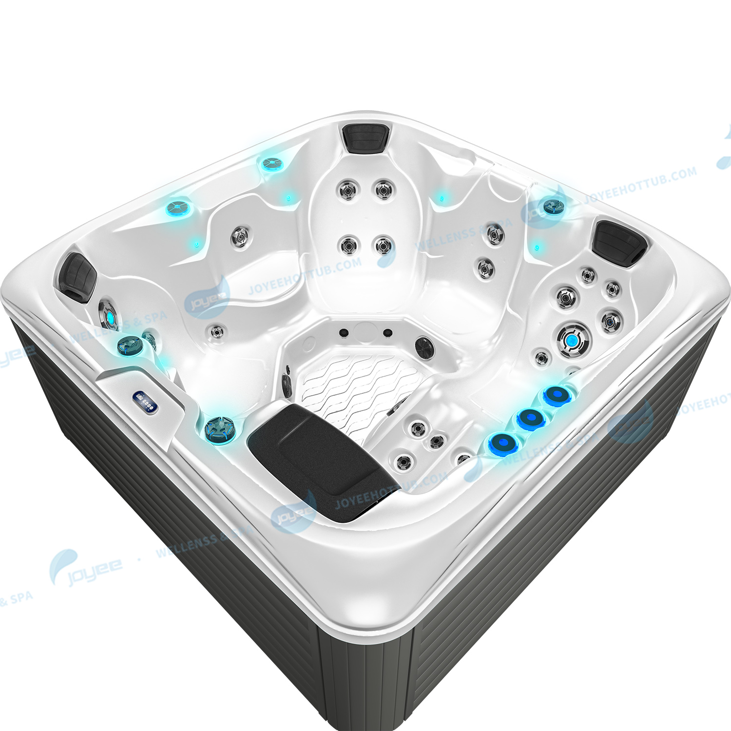 5 people jacuzzi 