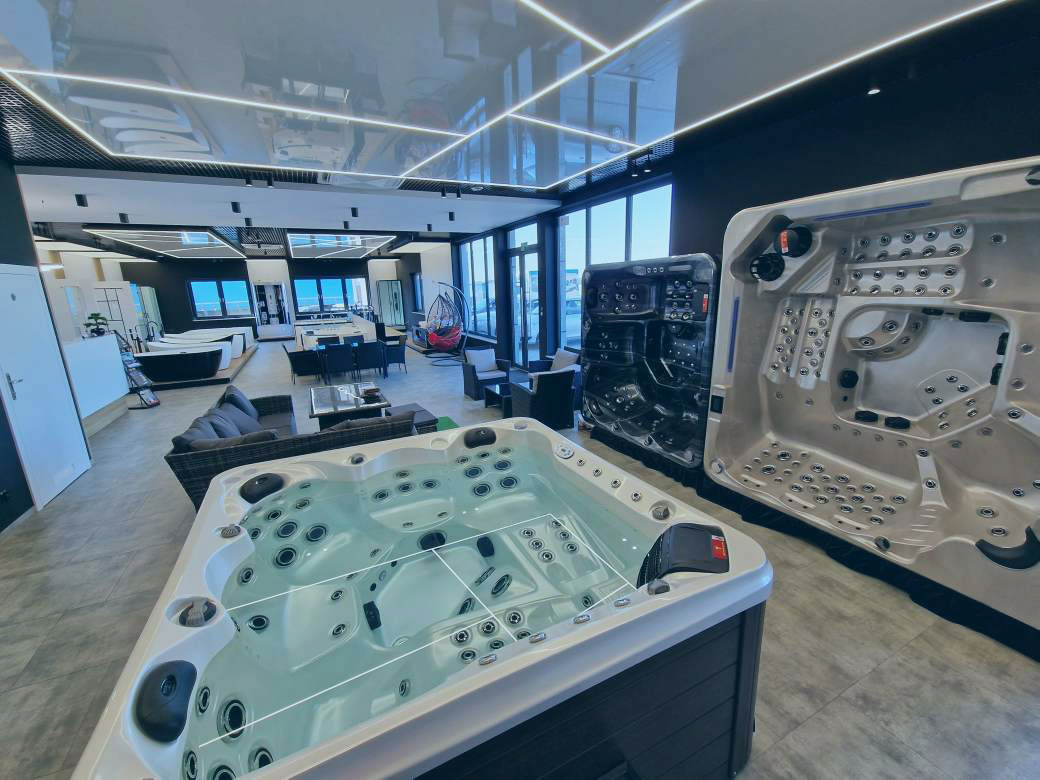 Partnering with a US Distribution Leader: Exclusive High-End Spa Series for Multi-Channel Growth l JOYEE