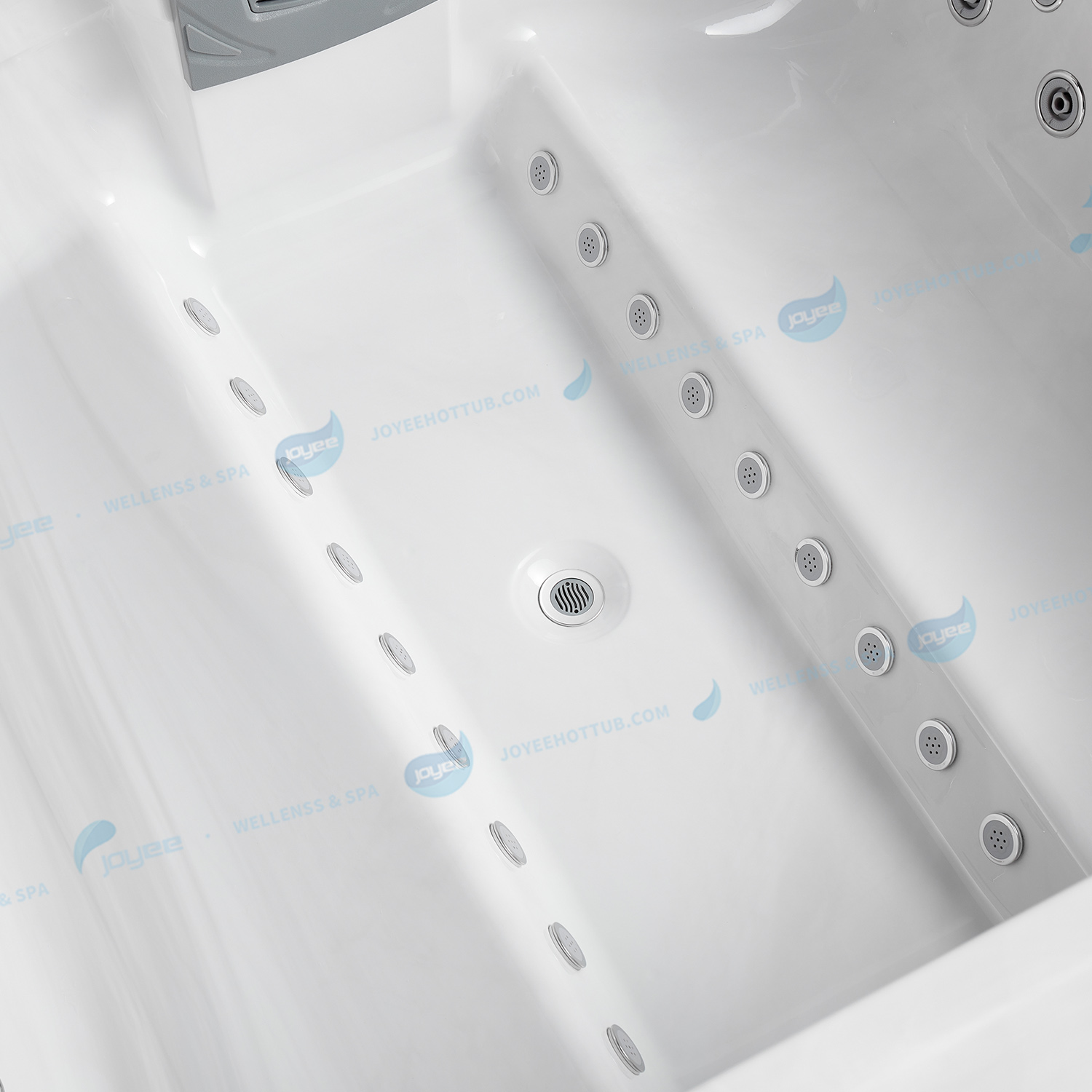 Elegant Spa with led level lights
