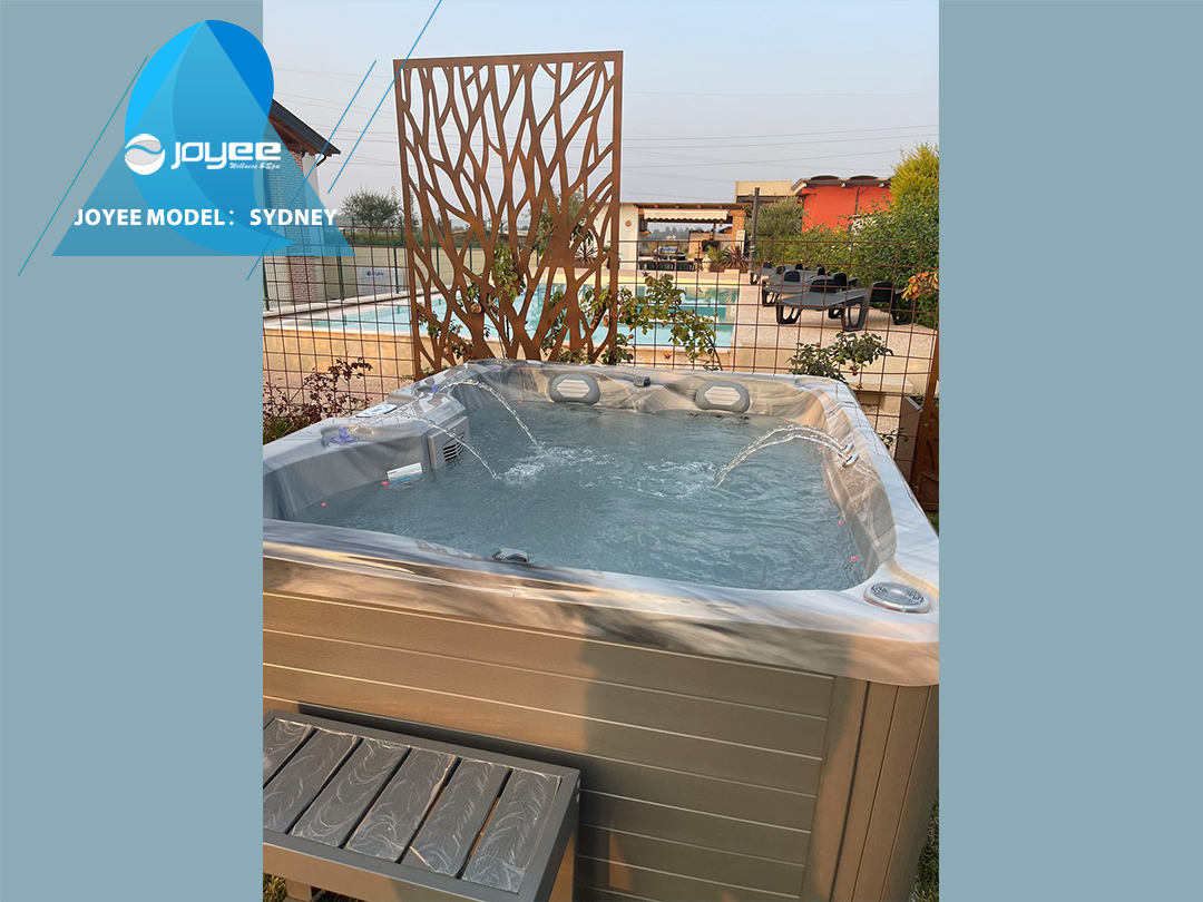 Discover the Luxury and Benefits of Outdoor Hot Tubs for Hotels and Resorts