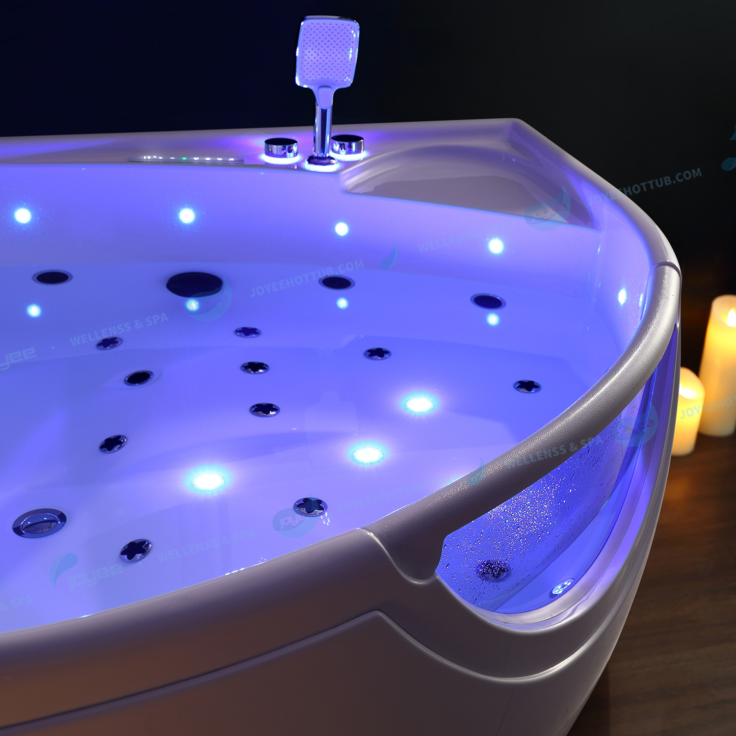 jacuzzi with jets