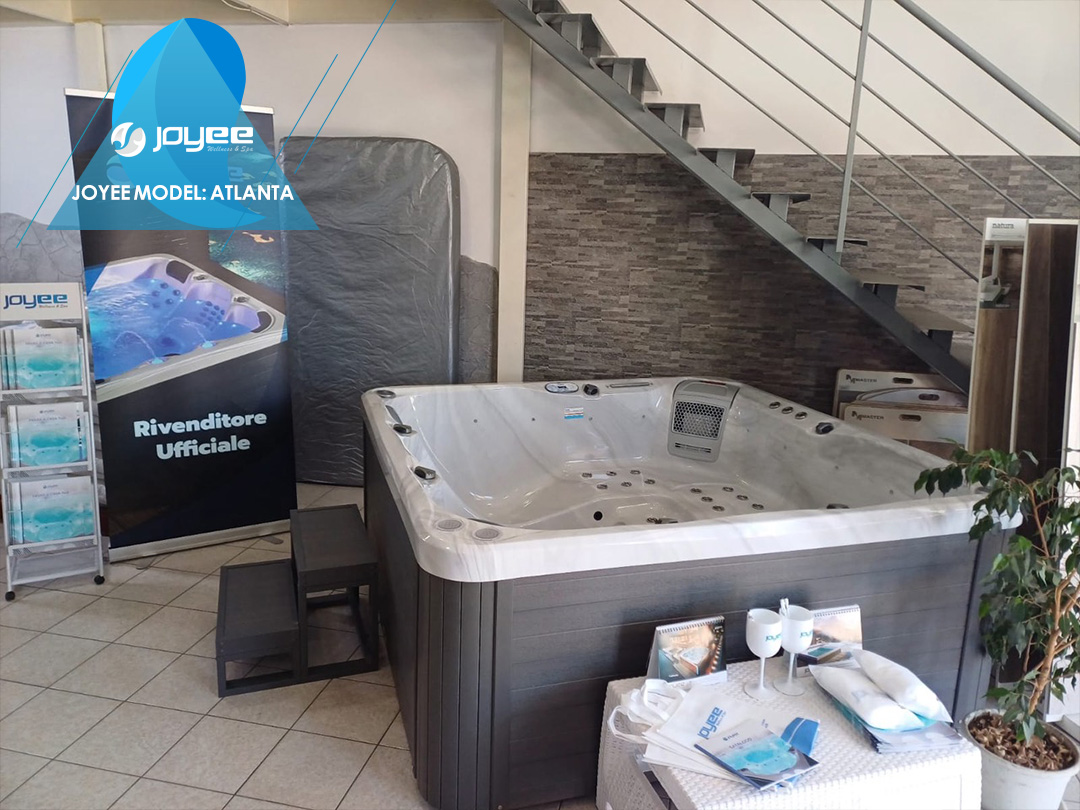 How to Choose a Reliable OEM Hot Tub Manufacturer