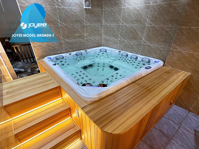 spa tub