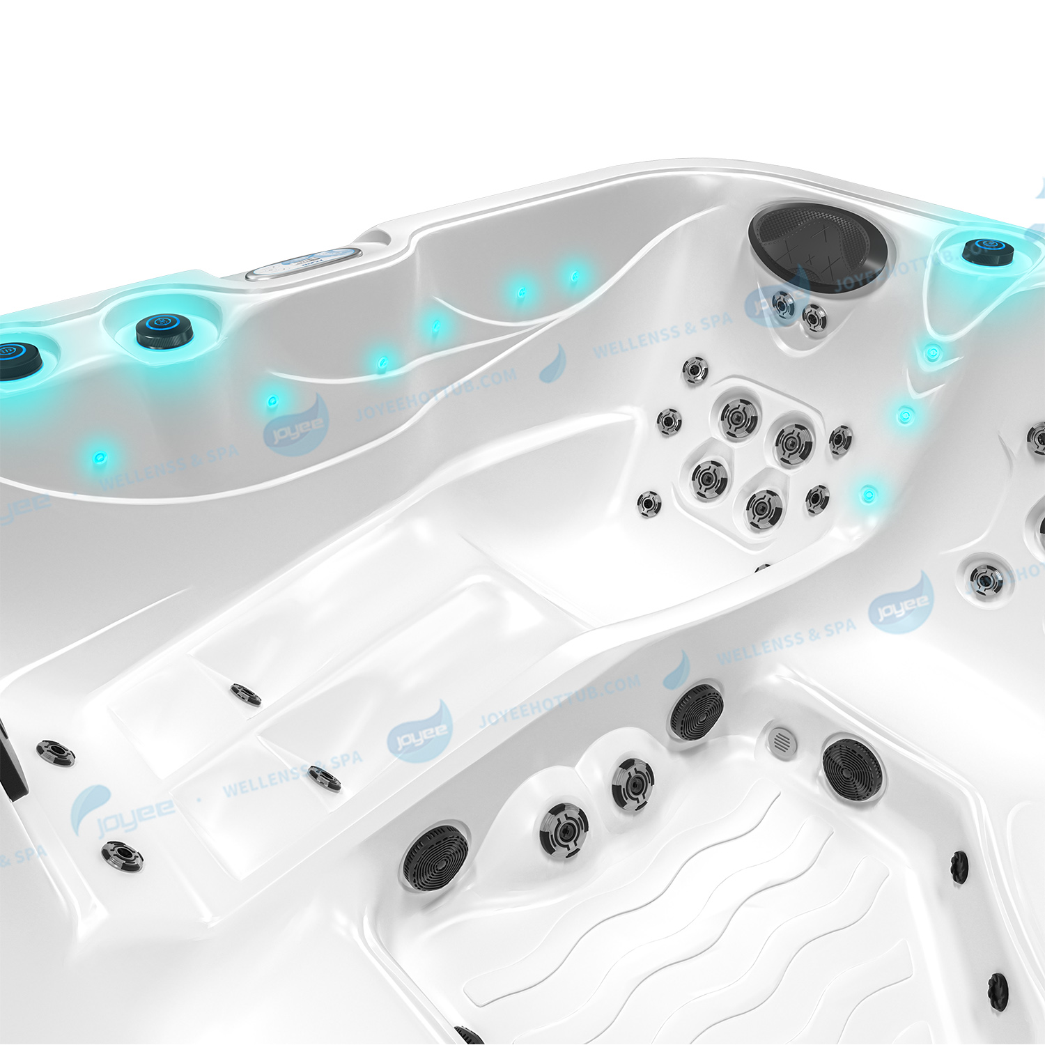 spa with lounger 